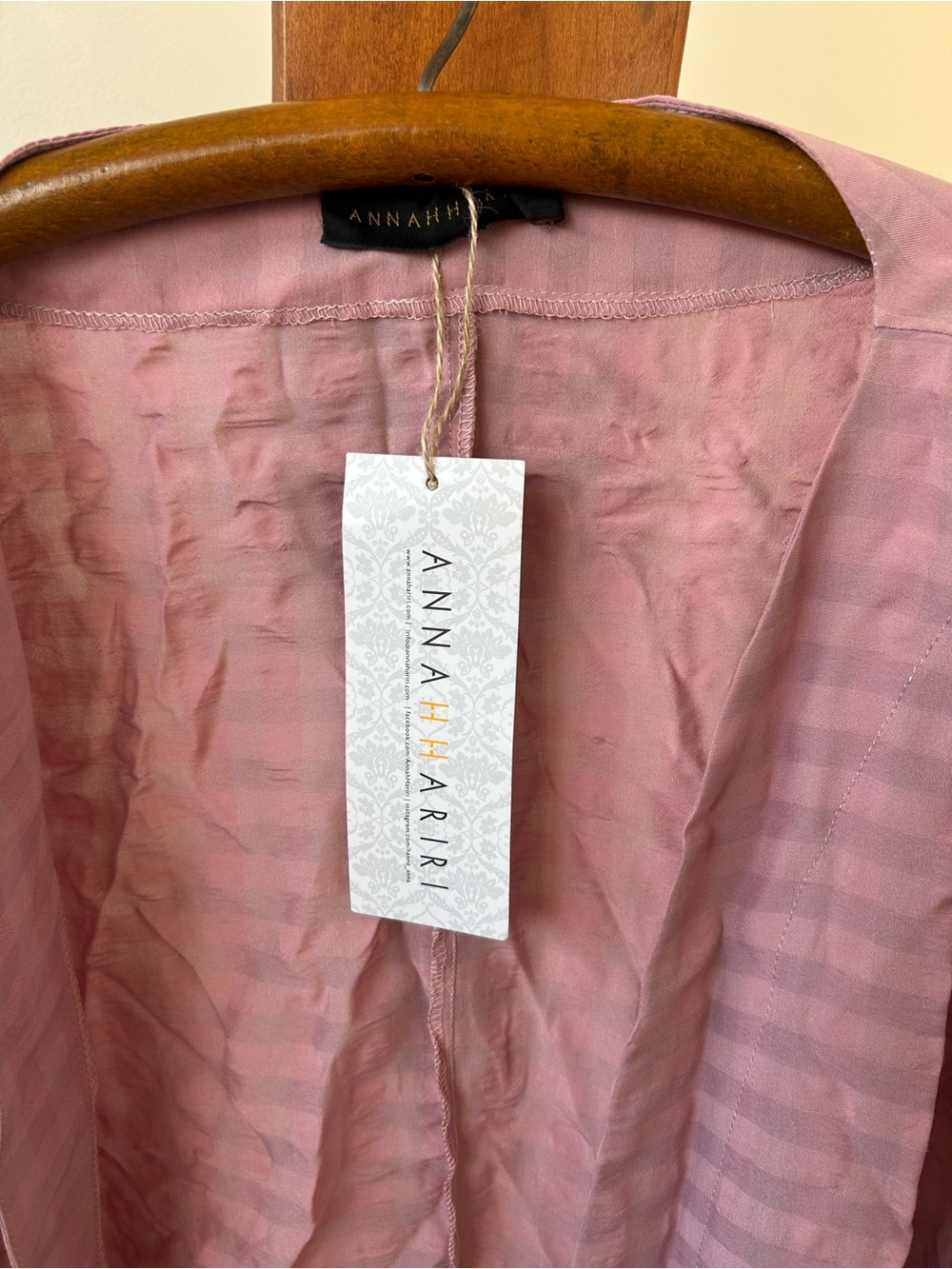 Anna Hariri women’s Rose Pink Casual open front robe
